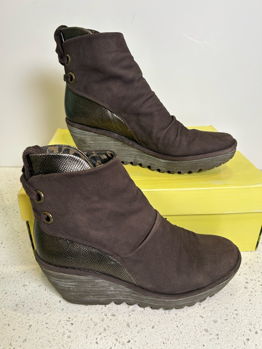 Fly London Yama Brown wedge leather ankle boots Size 39/8